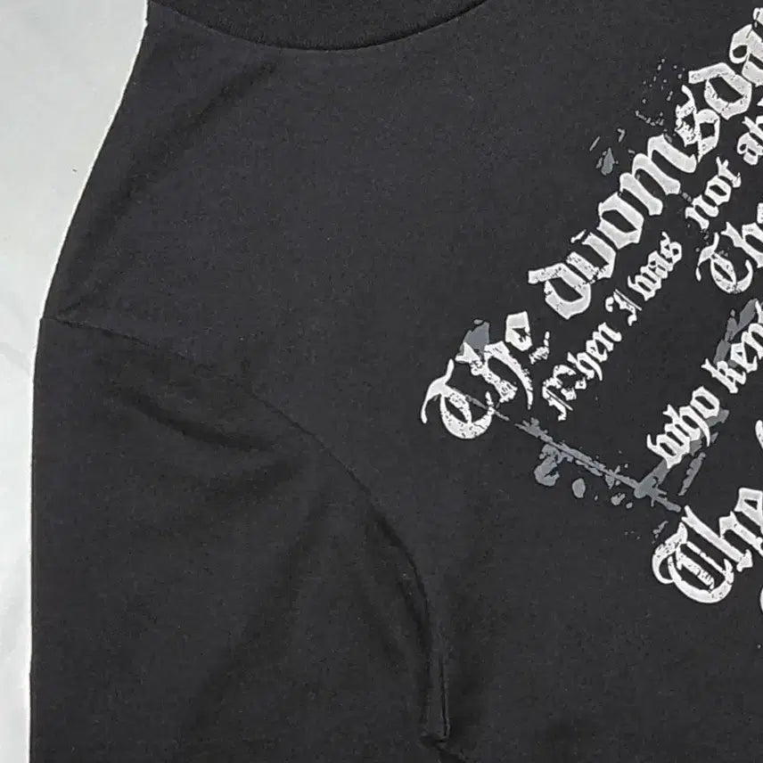 [BUNJANG] Bermereve Aristocratic Skull Graphic Rock Chic T-Shirt / [M] Bermereve 아리스토크래틱 해골 그래픽 락시크 티셔츠