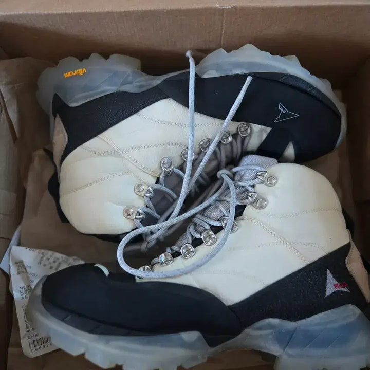 [BUNJANG] ROA Hiking Andreas Clearsole EU41 / roa하이킹 안드레아스 클리어솔 eu41