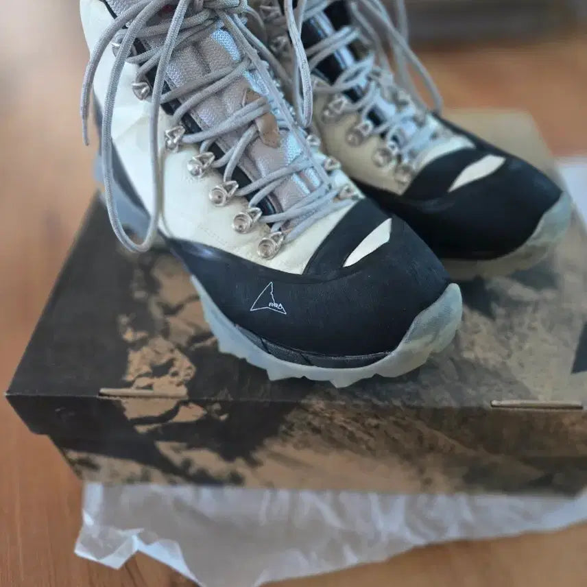[BUNJANG] ROA Hiking Andreas Clearsole EU41 / roa하이킹 안드레아스 클리어솔 eu41