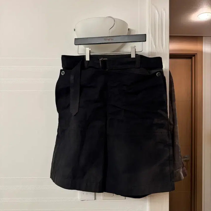 [BUNJANG] JiyongKim 25SS Double Front Shorts Black / 지용킴 25SS 더블 프론트 쇼츠 블랙