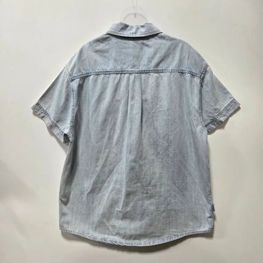[BUNJANG] Outdoor Products Light Blue Denim Short Sleeve Shirt / 아웃도어프로덕츠 라이트블루 데님 반팔 셔츠 S 26050601