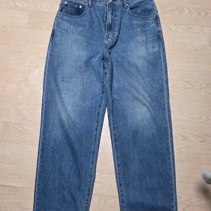 [BUNJANG] Uniqlo 26ss Baggy Jeans / [33] 26ss 유니클로 배기진