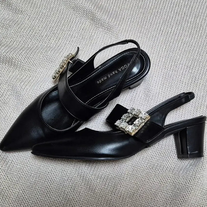 [BUNJANG] Boga Mary Jane Cubic Point Stiletto Mid Heel Pumps / 보가 메리제인 큐빅 포인트 스틸레토 미들굽 펌프스(230-235)