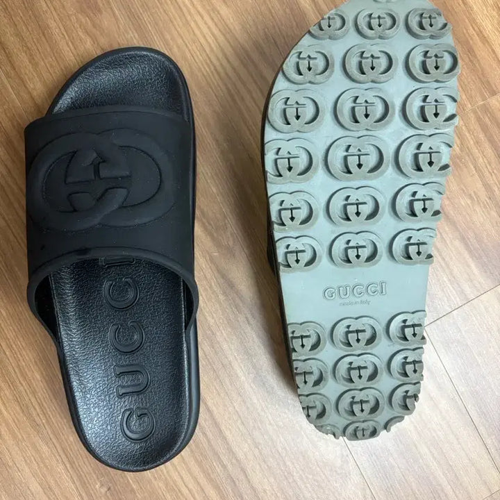 [BUNJANG] Gucci Interlocking G Slide Sandals / 구찌 인터로킹 슬라이드 슬리퍼