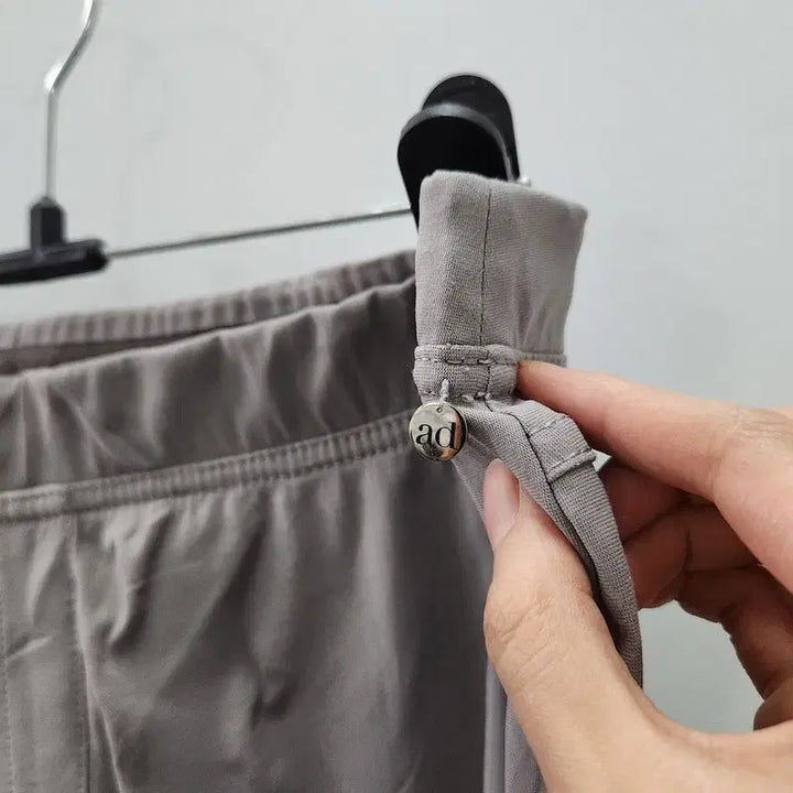 [BUNJANG] Vintage Casual Satin Grey Elastic Waist Pants / 빈티지 캐주얼 새틴 그레이 밴딩팬츠