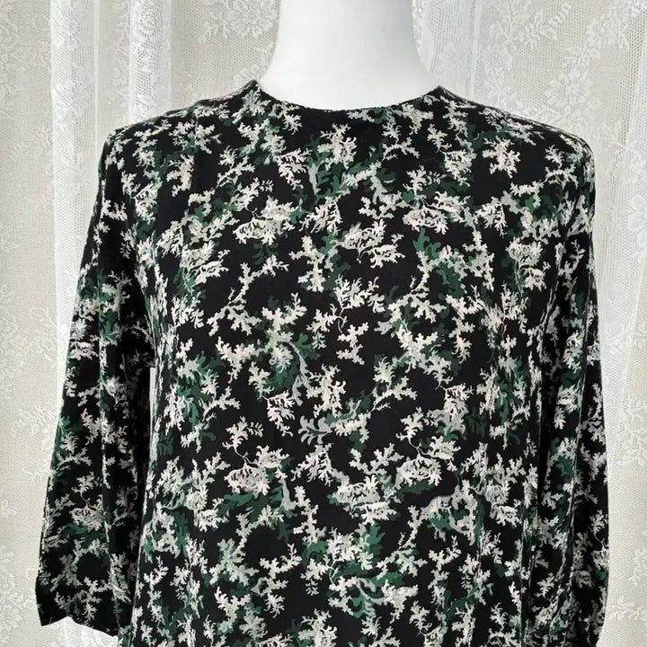 [BUNJANG] And Other Stories Black Botanical Print Mini Dress / 34) 앤아더스토리즈 플라워 미니 원피스 블랙