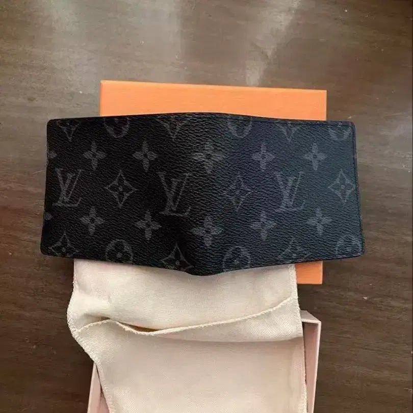 [BUNJANG] Louis Vuitton Monogram Shadow Leather Bifold Wallet / 루이비통 지갑