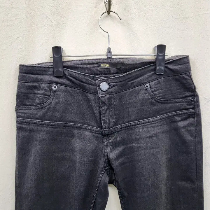 [BUNJANG] Maje Black Denim Pants with Zipper Detail / maje 흑청 데님 팬츠
