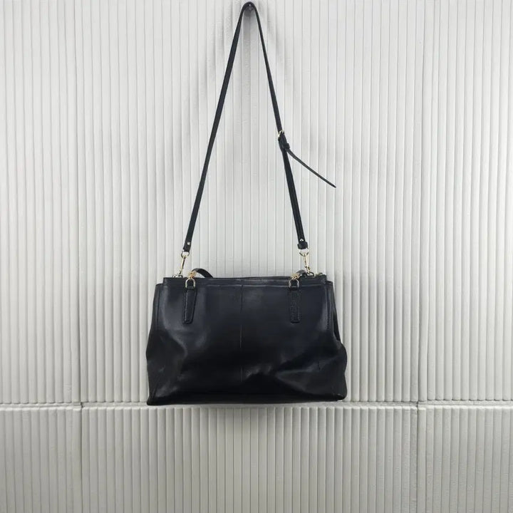 [BUNJANG] Coach Tote Shoulder Bag / 코치 토트 숄더백
