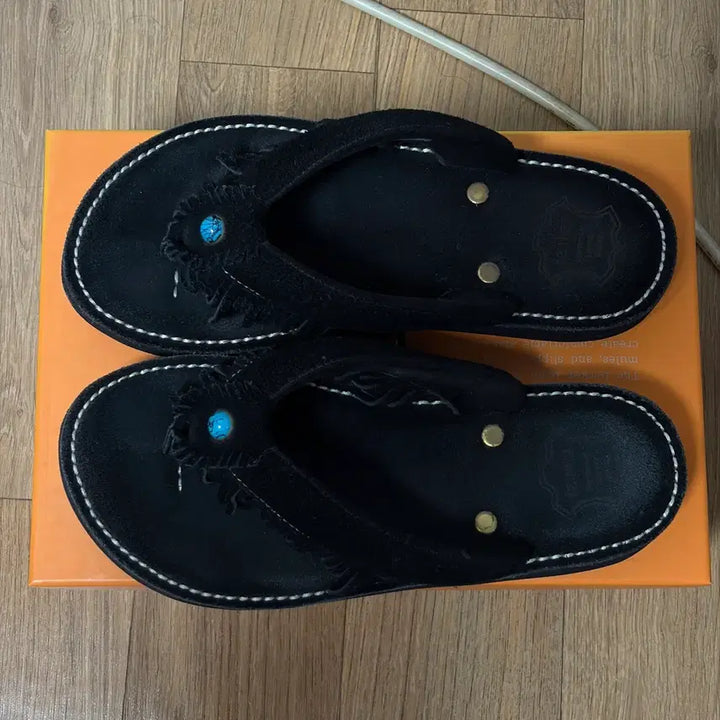 [BUNJANG] Perker COY Koi Black Sandals 250 / (250) 페르커 COY 코이 블랙 쪼리