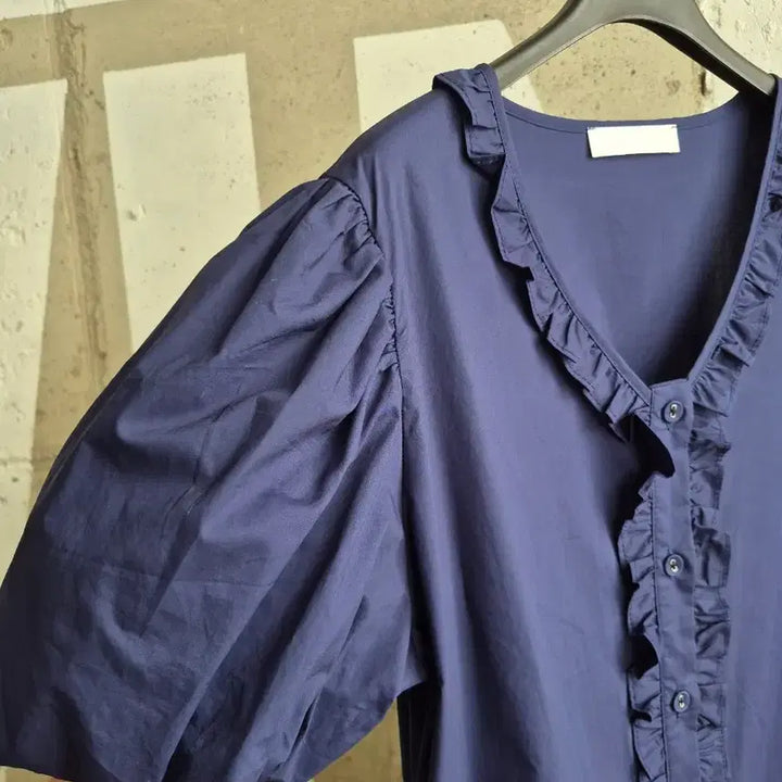 [BUNJANG] Navy Frill Puff Sleeve Long Dress / 예쁜핏 프릴 퍼프소매 롱원피스