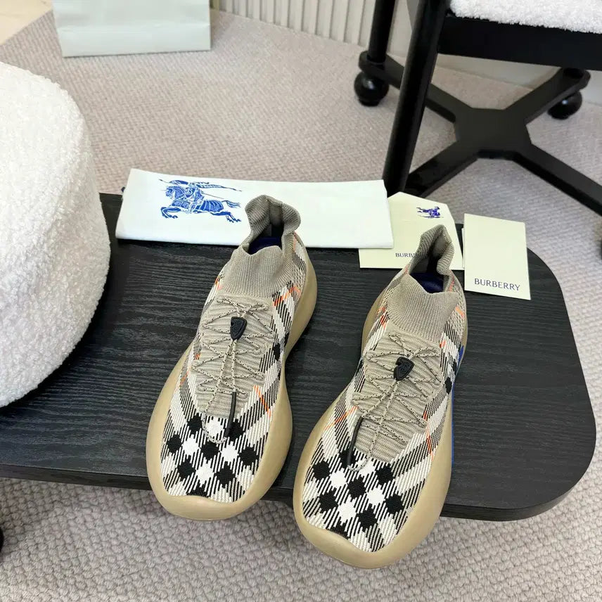 [BUNJANG] Burberry Knit Check Sneakers / 버버리 니트 체크 스니커즈 운동화 여름