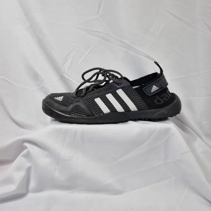[BUNJANG] Vintage Adidas Terrex Climacool Daroga Sneakers / 빈티지하서 275 아디다스 테렉스 클라이마쿨 다로가 스니커즈