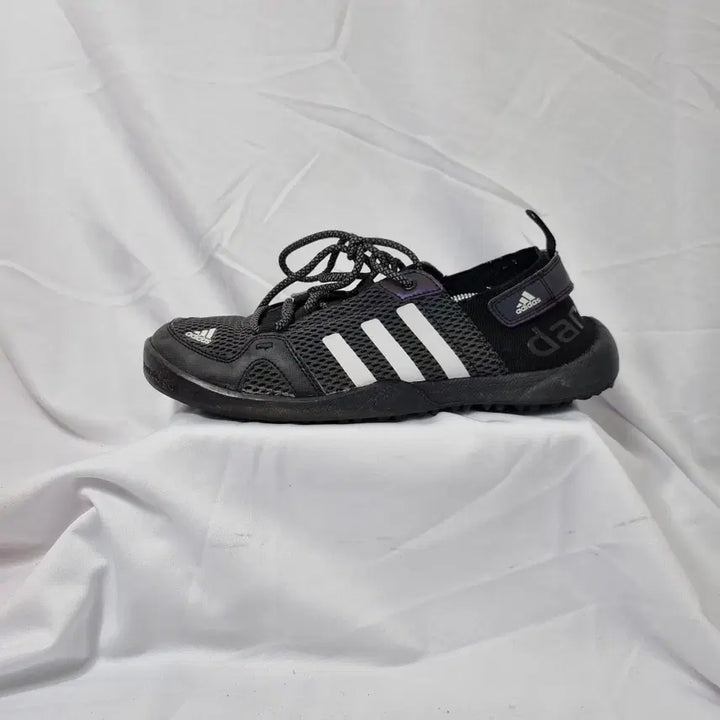 [BUNJANG] Vintage Adidas Terrex Climacool Daroga Sneakers / 빈티지하서 275 아디다스 테렉스 클라이마쿨 다로가 스니커즈