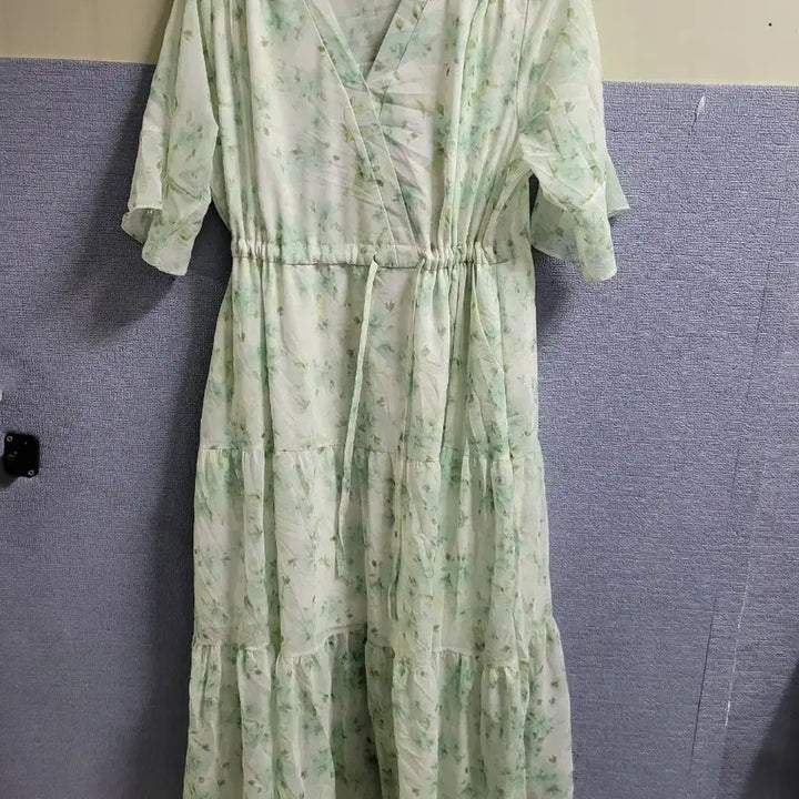 [BUNJANG] Mint Flower Wrap Style Long Dress / 민트 플라워 랩스타일 롱 원피스