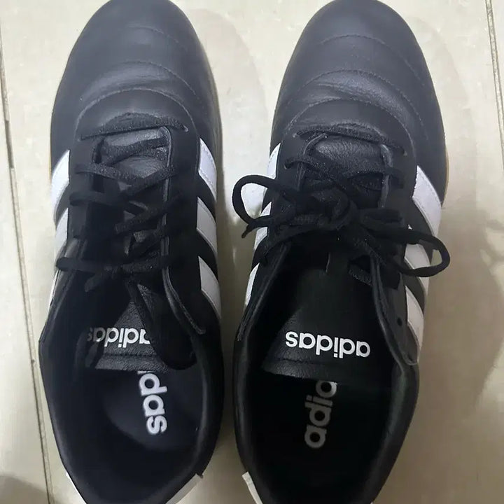 [BUNJANG] Adidas Black/White Sneakers / 아디다스 신발 급처
