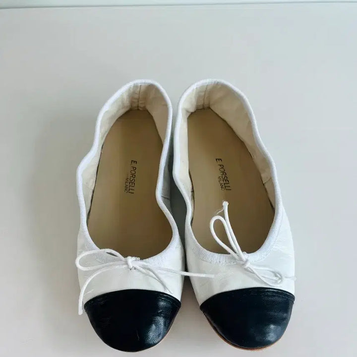[BUNJANG] Porselli Two-Tone Ballet Flats - White/Black Cap Toe, Size 37 / Porselli 포셀리 투톤플랫 - 화이트, 37(240)