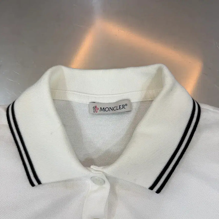 [BUNJANG] Moncler Big Logo Wappen Patch Polo T-shirt / 몽클레어 빅로고 와펜 패치 카라티셔츠