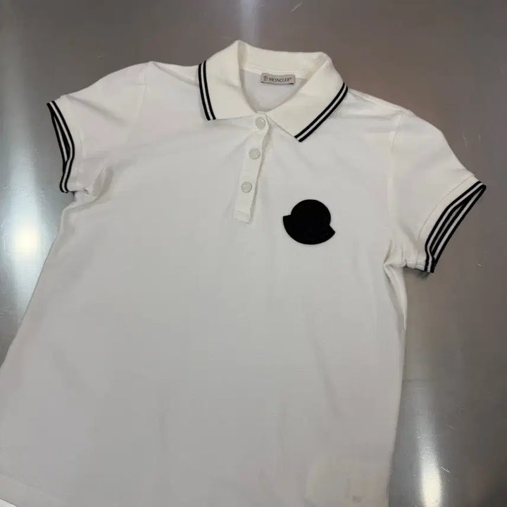 [BUNJANG] Moncler Big Logo Wappen Patch Polo T-shirt / 몽클레어 빅로고 와펜 패치 카라티셔츠