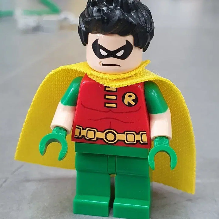 [BUNJANG] LEGO DC Comics Robin sh0200 / 레고 DC 코믹스 로빈 sh0200