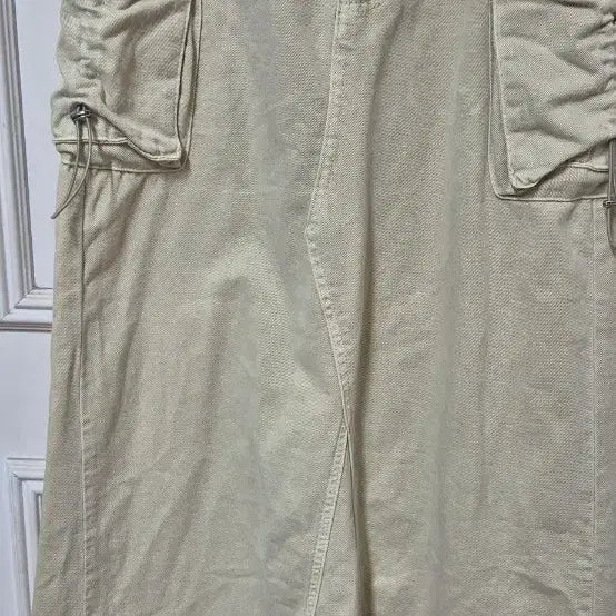[BUNJANG] WADE Beige Cargo Skirt (Size S) / 베이지  카고  스커트 S