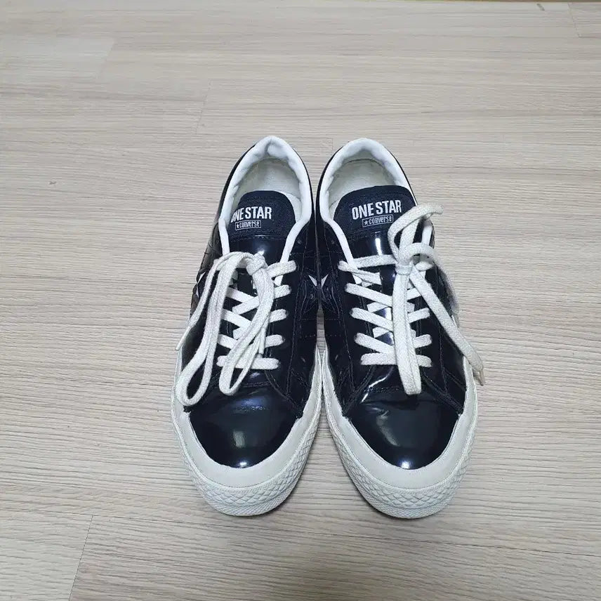 [BUNJANG] Converse One Star Low Black Sneakers (US 6.5 / 250mm) / 컨버스 원스타 로우 한별 블랙 스니커즈 250