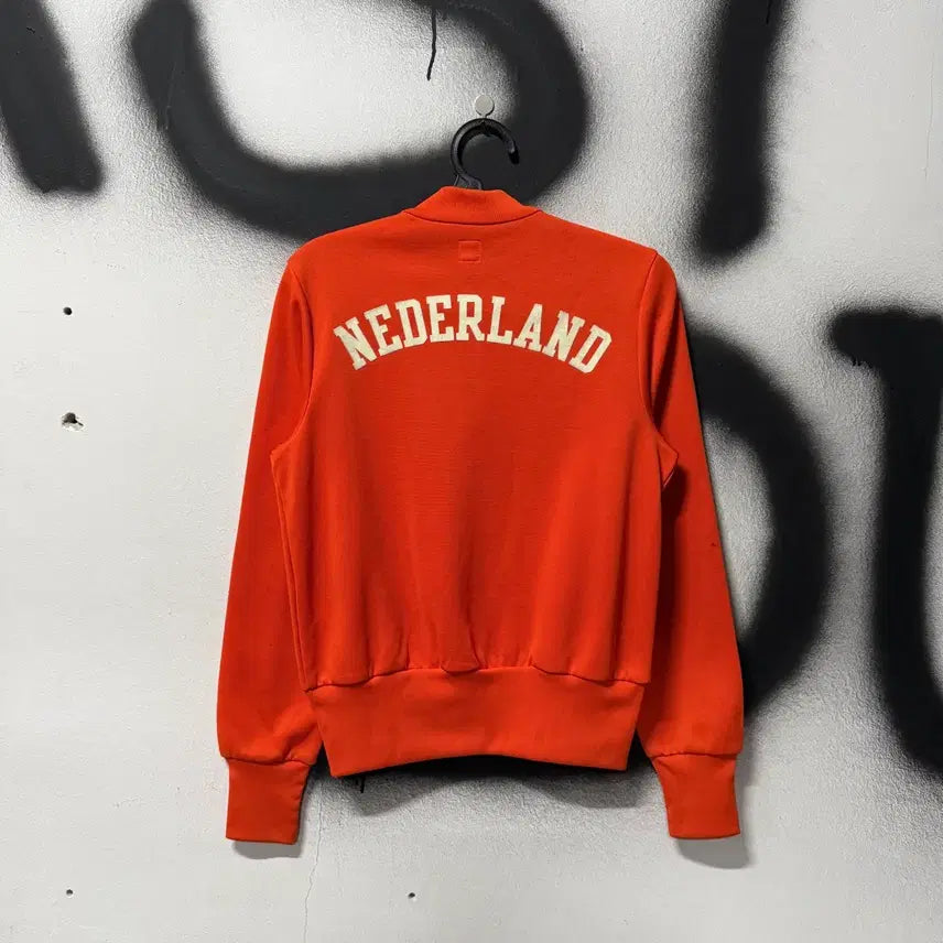 [BUNJANG] Adidas Firebird Netherlands Big Printing Crop Zip-Up Jacket / 아디다스 파이어버드 네덜란드 빅 프린팅 크롭 집업 자켓