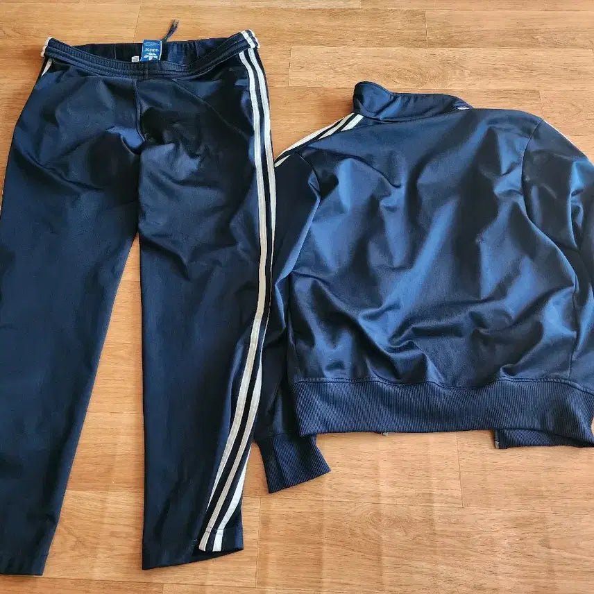 [BUNJANG] Adidas Training Tracksuit Set Navy / 아디다스 트레이닝복 상하의 세트 네이비