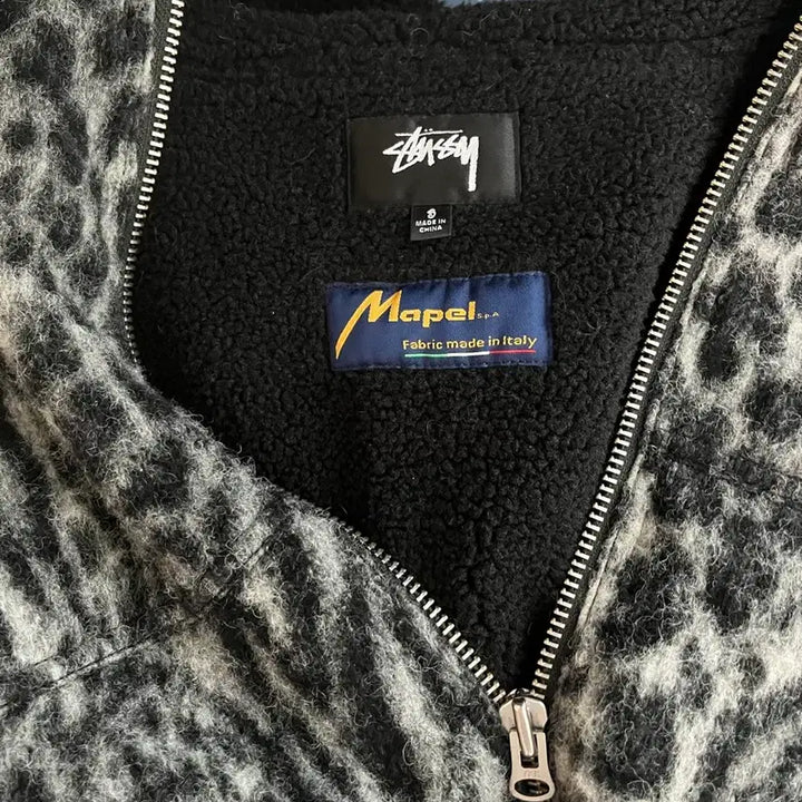 [BUNJANG] Stussy Leopard Hooded Work Jacket / 스투시 레오파드 후드 워크 자켓