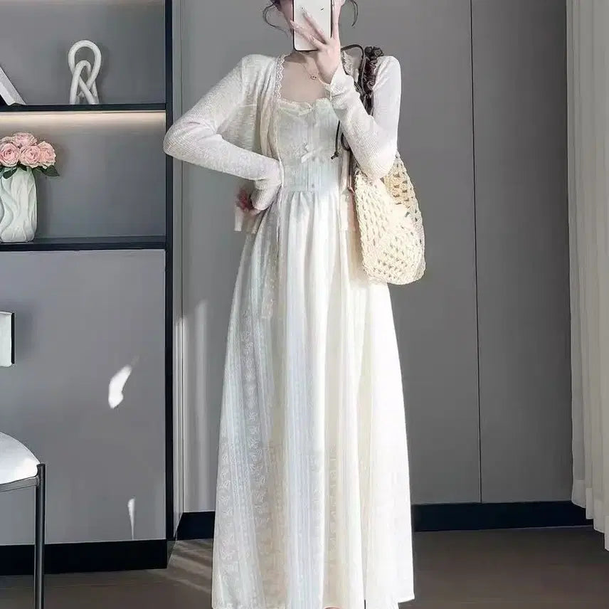 [BUNJANG] Soft Sensibility Lace Strap Dress Cardigan Two-Piece Set for Petite Women / 부드러운 감성 레이스 끈원피스 가디건 투피스 여름 키작녀 슬림 롱원피스