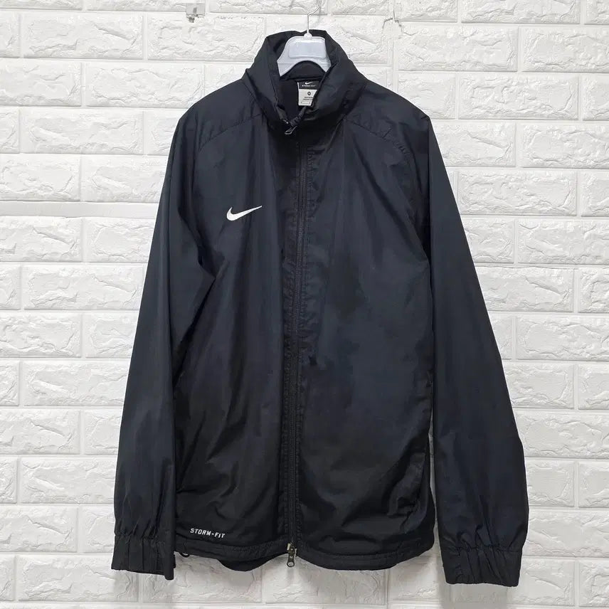 [BUNJANG] Nike Black Windbreaker Jacket / M 나이키 블랙 바람막이 자켓 D115