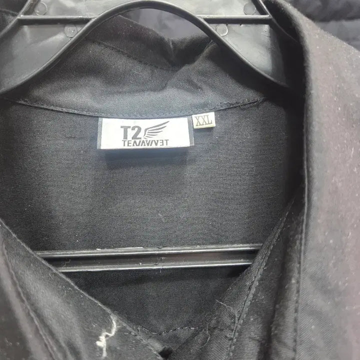 [BUNJANG] Black Biker Embroidered Short-Sleeve Shirt / 블랙 바이커 자수 반팔 남방