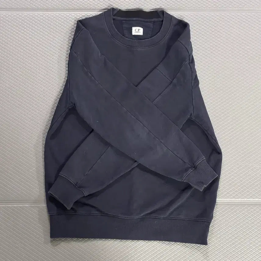 [BUNJANG] C.P. Company Navy Sweatshirt / (정품) C.P. 컴퍼니 네이비 맨투맨