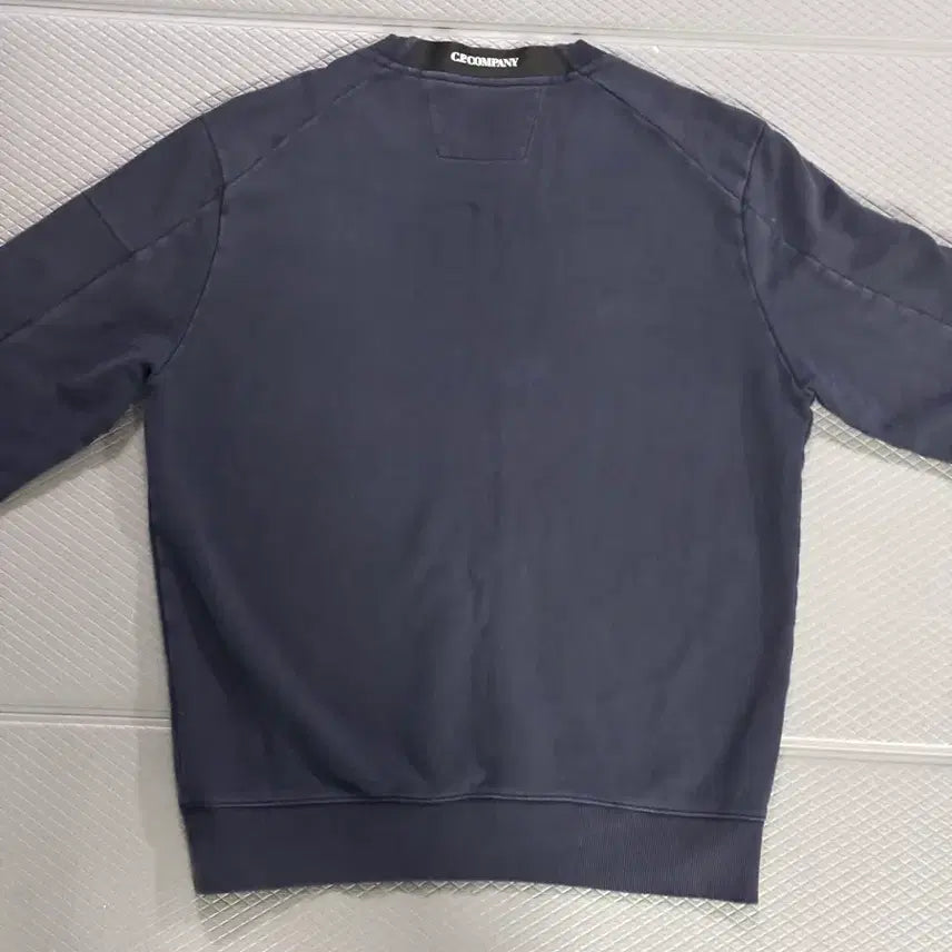 [BUNJANG] C.P. Company Navy Sweatshirt / (정품) C.P. 컴퍼니 네이비 맨투맨