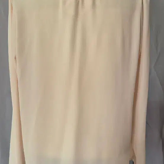 [BUNJANG] Colorblock Collar Blouse - Ivory/Black (L) / 배색 카라 블라우스 아이보리 블랙 L