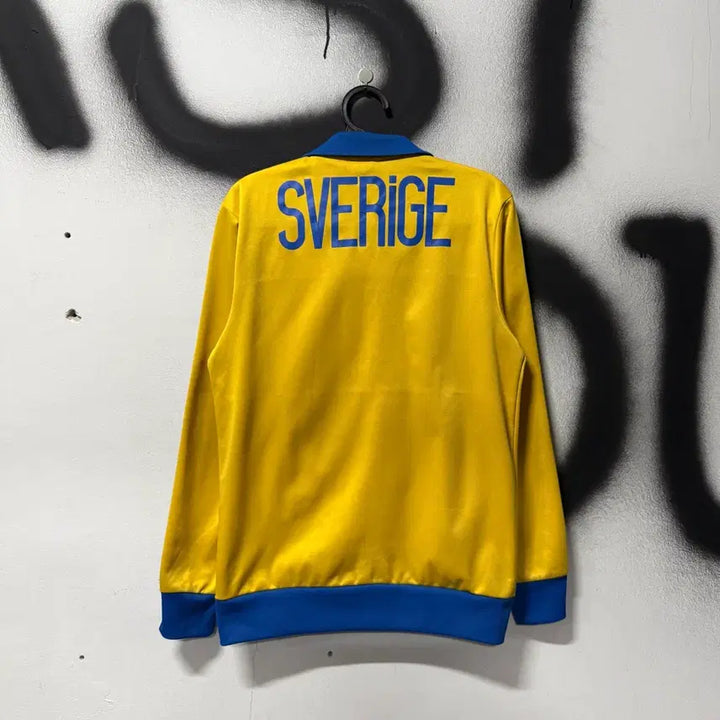 [BUNJANG] Adidas Old School Sweden National Team Track Jacket / 아디다스 올드스쿨 스웨덴 국가대표 집업 져지 자켓