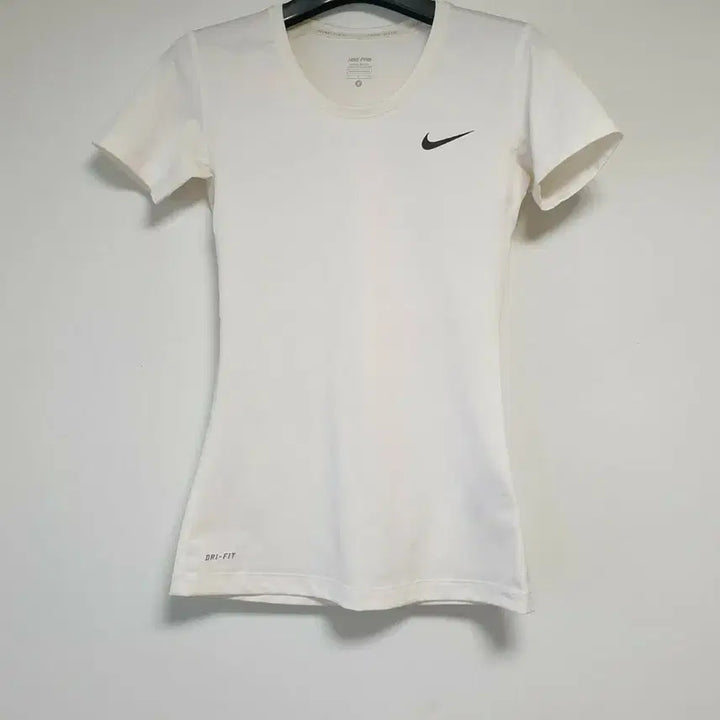 [BUNJANG] Nike Dri-FIT Short Sleeve T-Shirt White / 나이키 드라이핏 반팔 티셔츠 화이트