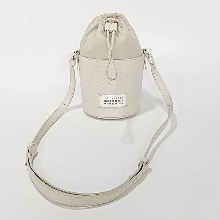[BUNJANG] Maison Margiela Micro Bucket Bag Leather Polyester / 정품) 메종 마르지엘라 마이크로 버킷백