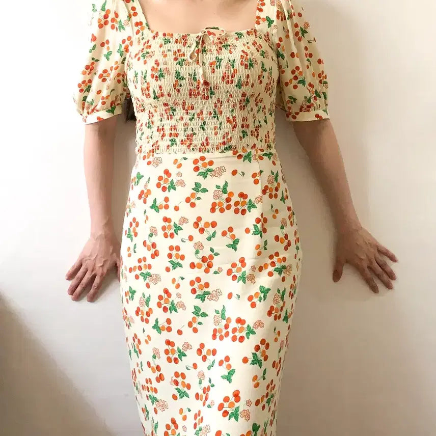 [BUNJANG] Rouje DEBORAH Cherry Print Smocked Dress FR36 / [FR36] Rouje 루즈 후즈 [DEBORAH] 스모크 원피스