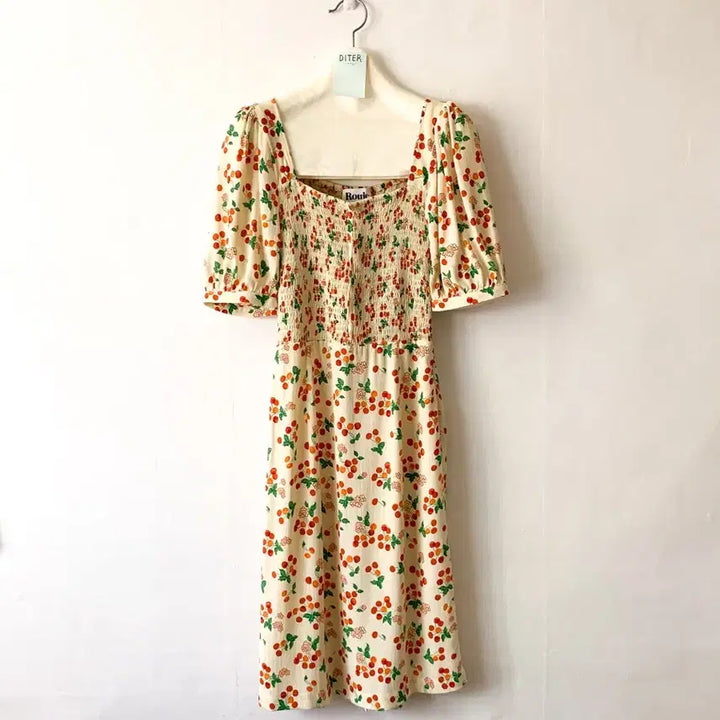 [BUNJANG] Rouje DEBORAH Cherry Print Smocked Dress FR36 / [FR36] Rouje 루즈 후즈 [DEBORAH] 스모크 원피스