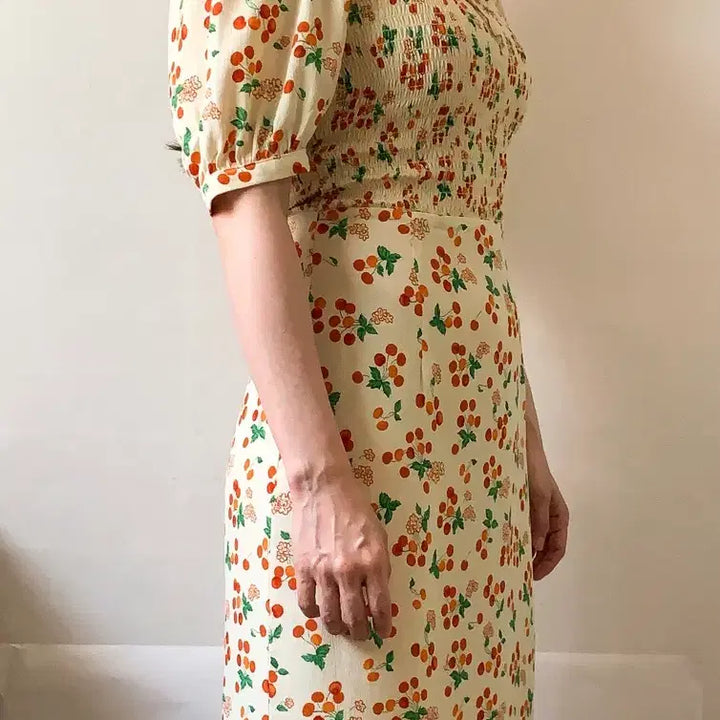 [BUNJANG] Rouje DEBORAH Cherry Print Smocked Dress FR36 / [FR36] Rouje 루즈 후즈 [DEBORAH] 스모크 원피스