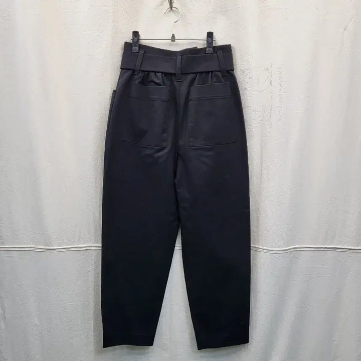 [BUNJANG] Maje Black High-Waist Belt Button Pants / maje 블랙 하이웨스트 벨트 버튼 팬츠