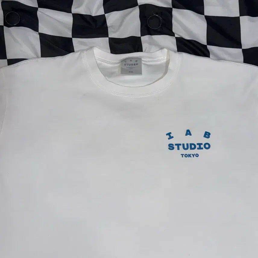 [BUNJANG] Iab Studio Tokyo T-Shirt XXL / 아이앱 스튜디오 도쿄 반팔 XXL