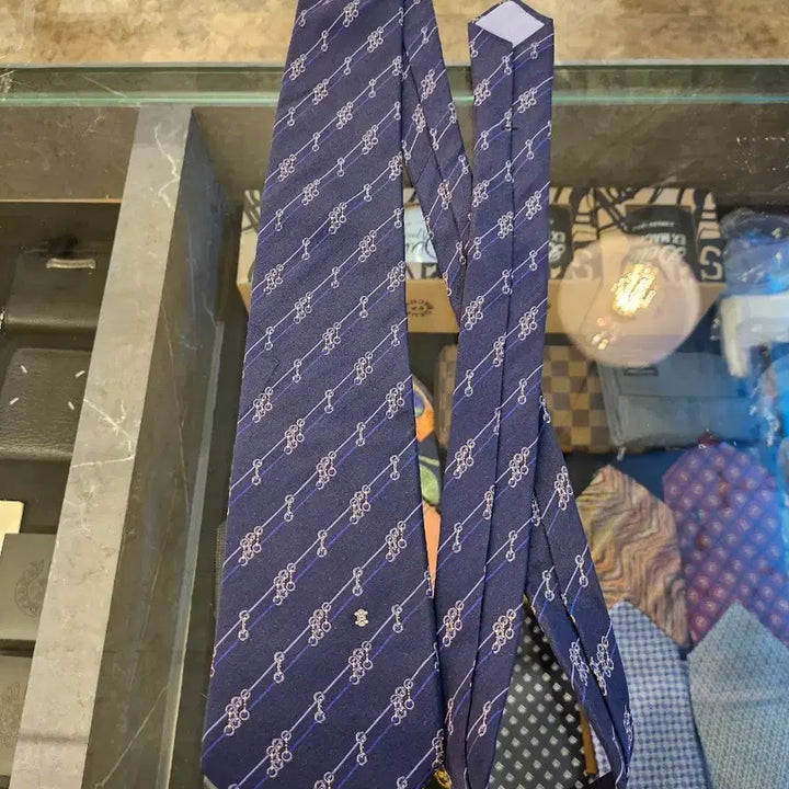 [BUNJANG] CELINE Navy Pattern Necktie / CELINE 세린느 네이비 패턴넥타이