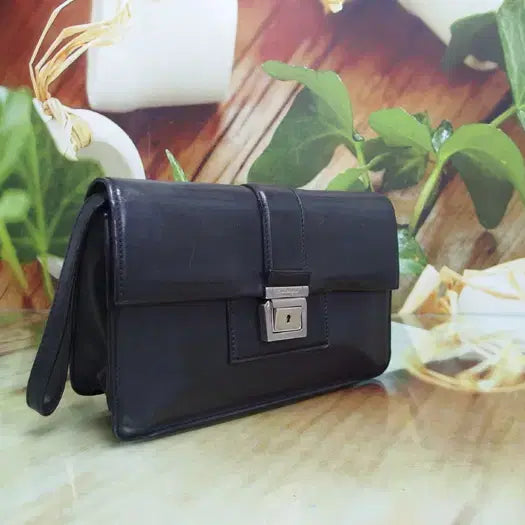 [BUNJANG] Salvatore Ferragamo Leather Clutch Bag Men&