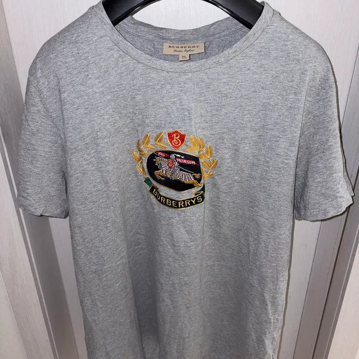 [BUNJANG] Burberry Archive Logo Embroidered Oversized T-Shirt XXL / 버버리 아카이브 로고 자수 오버핏 티셔츠 XXL