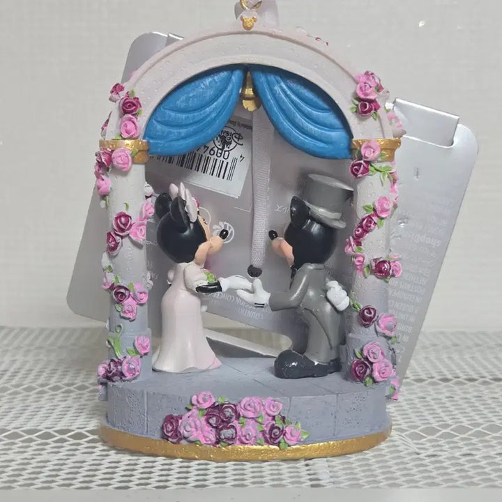 [BUNJANG] Mickey &amp; Minnie Wedding Ornament / 미키미니 웨딩 오너먼트