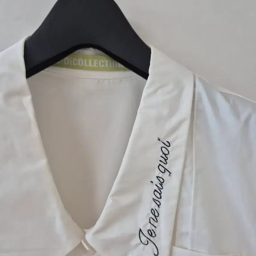 [BUNJANG] 5252 by Oi!Oi! Collection White Embroidered Short Sleeve Shirt (One Size) / 오아이오아이컬렉션