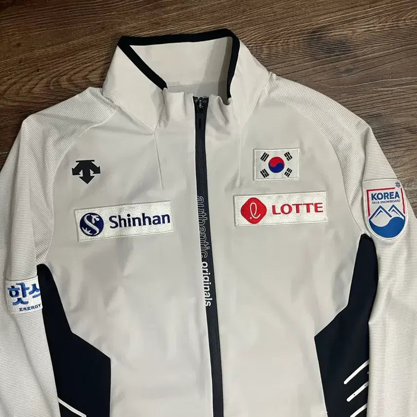 [BUNJANG] Descente South Korea National Team Issued Training Track Jacket / 데상트 국가대표 국대 지급용 트레이닝 져지 자켓