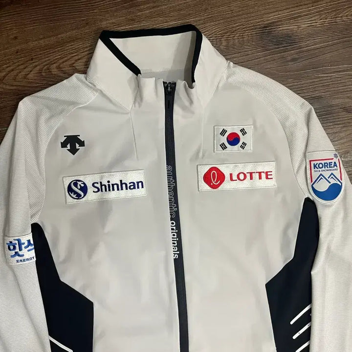 [BUNJANG] Descente South Korea National Team Issued Training Track Jacket / 데상트 국가대표 국대 지급용 트레이닝 져지 자켓